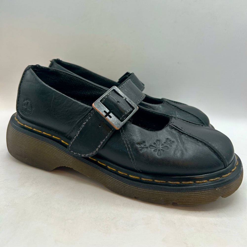 RARE Vtg Dr. Martens Women's 8
Black Leather Daisy Flower Shoes
Chunky Mary Jane - Picture 3 of 17
